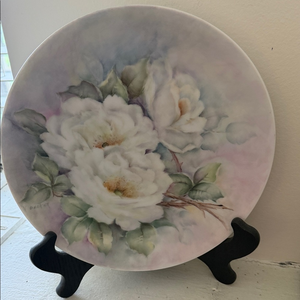 Hand-Painted Floral Decorative Plate with White Roses